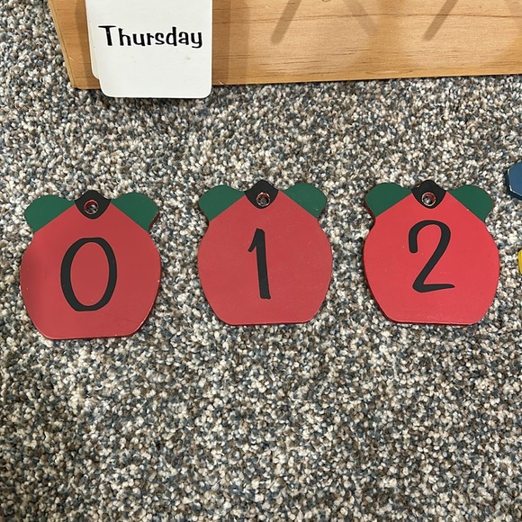 Teacher Calender - Picture 6 of 10